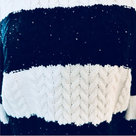 BEBE Striped Cable Knit Sweater – Sz XL - Picture 4 of 6